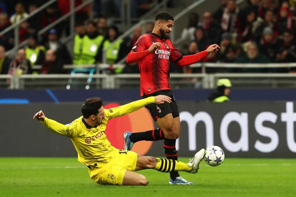 Milan e Borussia Dortmund: Italianos precisam vencer na última rodada, enquanto os alemães já garantiram a classificação (Foto: Marco Luzzani/Getty Images)