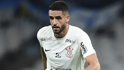 Renato Augusto encaminha acerto com novo clube. (Photo by Mauro Horita/Getty Images)