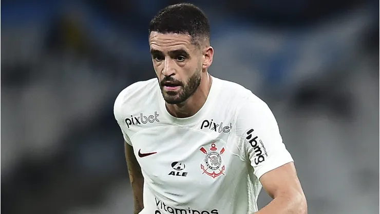 Renato Augusto encaminha acerto com novo clube. (Photo by Mauro Horita/Getty Images)