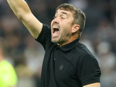 Coudet não tem dúvidas em discurso e dispara recado para jogadores do Inter