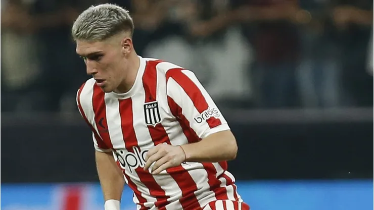 Benjamín Rollheiser pode vestir preto e branco em 2024. (Photo by Ricardo Moreira/Getty Images)