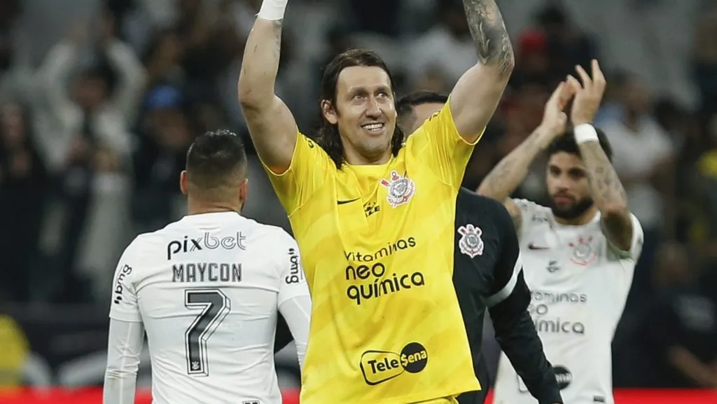 Cássio pode estar deixando o Corinthians. (Photo by Ricardo Moreira/Getty Images)