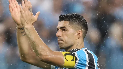Grêmio já definiu substituto para Suárez. (Photo by Pedro H. Tesch/Getty Images)