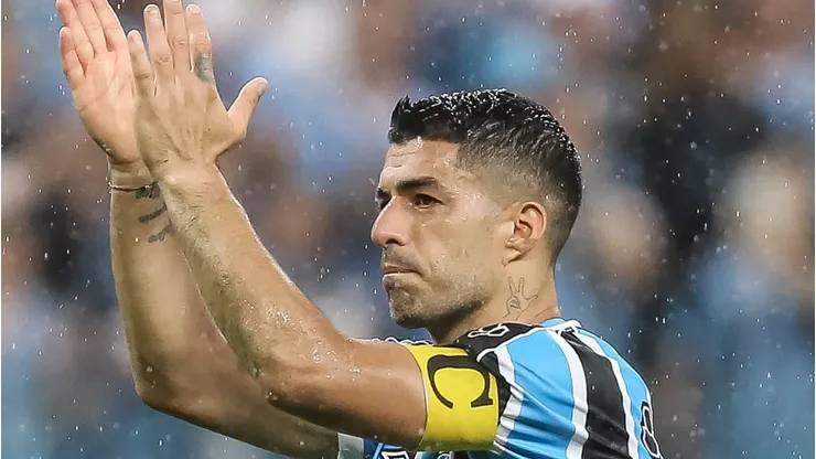 Grêmio já definiu substituto para Suárez. (Photo by Pedro H. Tesch/Getty Images)