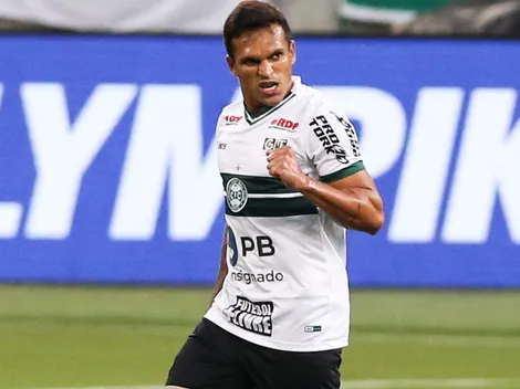 Robson é procurado por clube da Série A e pode deixar o Coritiba