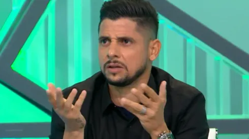 Ex-jogador Cicinho. Foto: Arena SBT