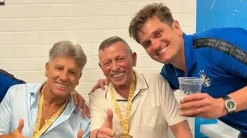 Renato, Rigo e Antônio Brum: investidor seguirá ajudando o Grêmio em 2024 (Foto: Reprodução/Twitter)