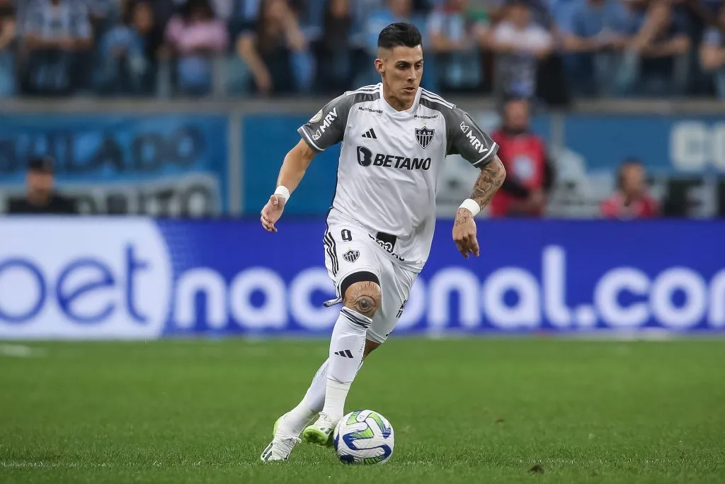 Pavón em ação pelo Atlético Mineiro. Foto: Pedro H. Tesch/AGIF