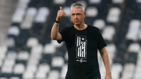 Tiago Nunes abriu o jogo sobre pressão da torcida do Botafogo (Foto: Vitor Silva/Botafogo/Divulgação)