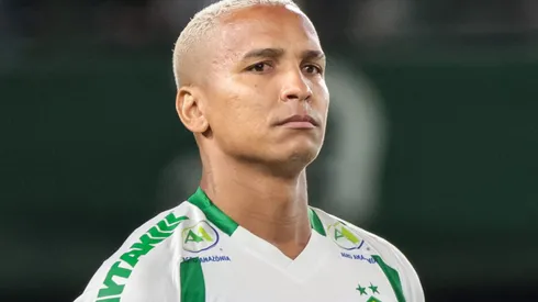 Deyverson, do Cuiabá, pode formar dupla com multicampeão pelo Flamengo; conversas em andamento. Foto: Robson Mafra/AGIF