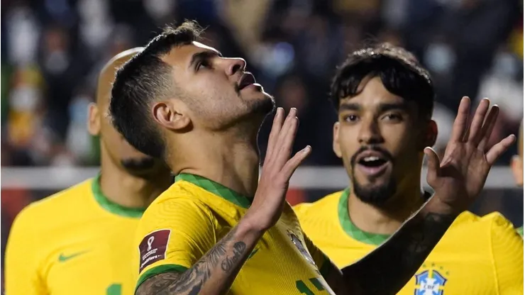 PSG quer craque brasileiro. (Photo by Javier Mamani/Getty Images)