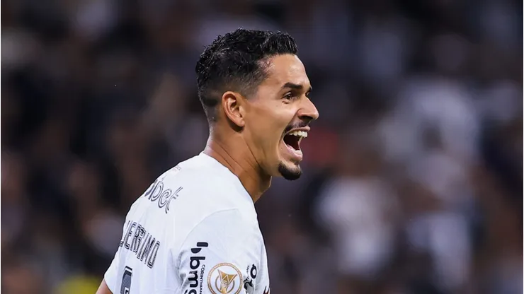 Corinthians consegue o 'sim' e avança para contratar substituto de Lucas VeríssimoCorinthians consegue o 'sim' e avança para contratar substituto de Lucas Veríssimo. Foto: Marcello Zambrana/AGIF