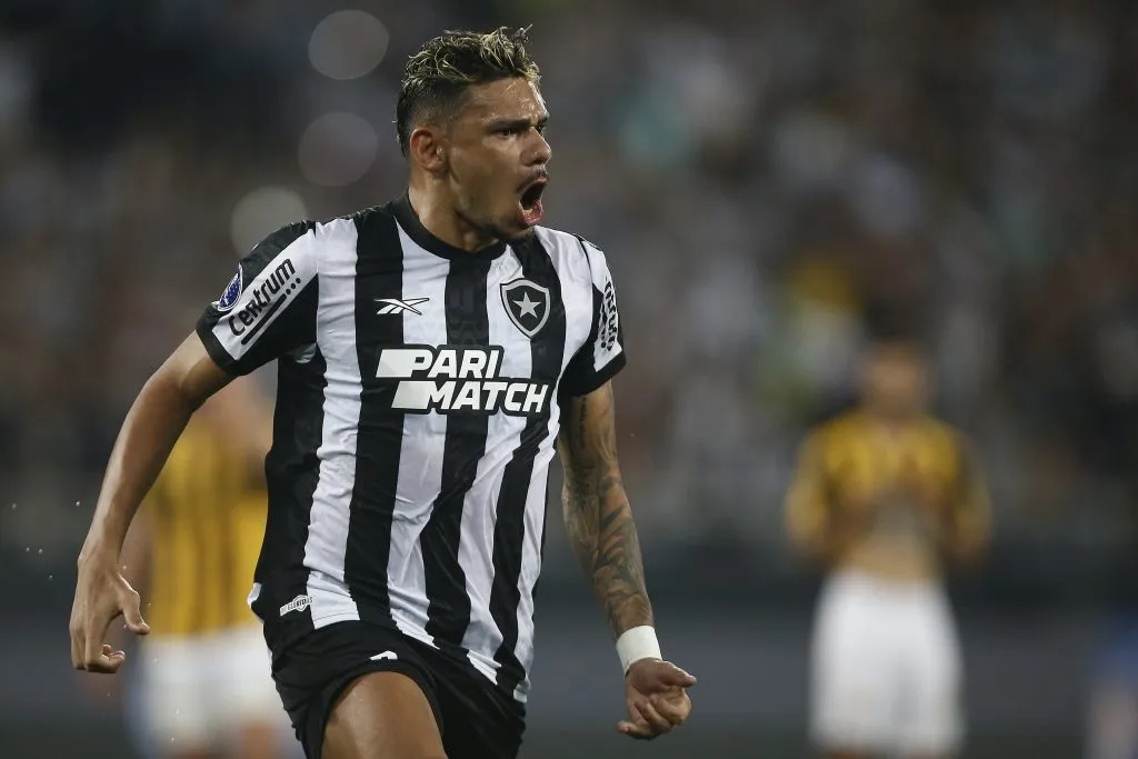 Atacante em ação pela Sul-Americana (Photo by Wagner Meier/Getty Images)