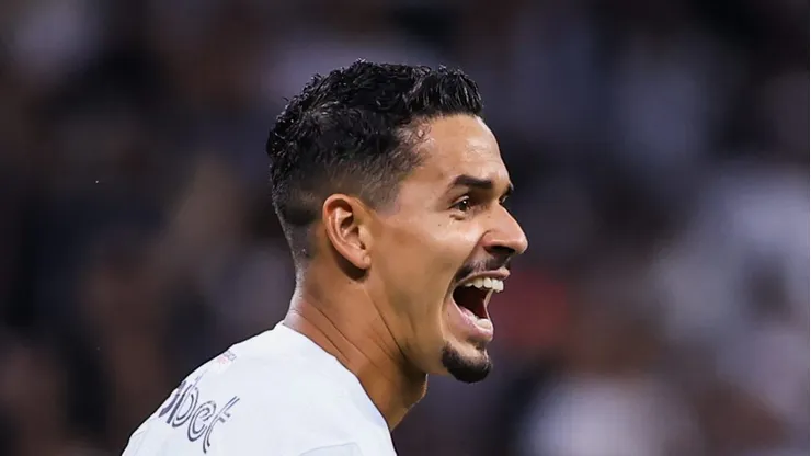 Lucas Veríssimo se despede do Corinthians. Foto: Marcello Zambrana/AGIF