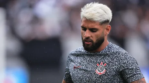 Velloso sugere troca de jogadores. Foto: Ettore Chiereguini/AGIF