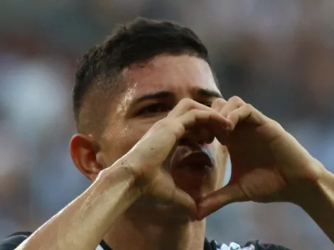 Savarino convida multicampeão do Atlético-MG para jogar no Rio