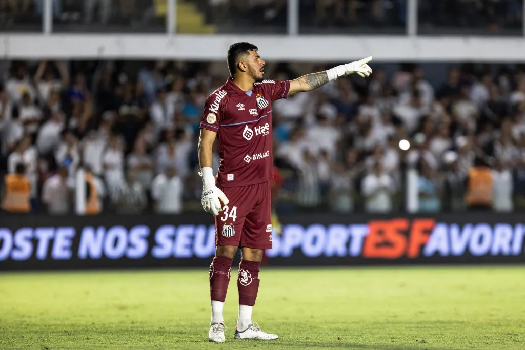 João Paulo em ação pelo Santos. Foto: Abner Dourado/AGIF
