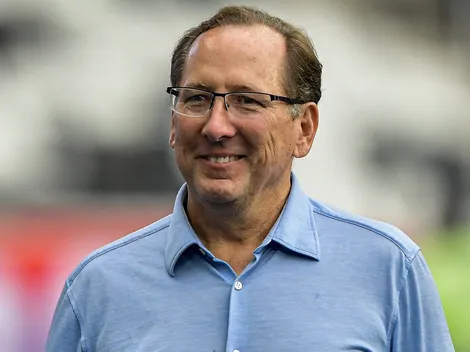 Botafogo oficializa proposta de R$ 32 milhões por jogador do Flamengo