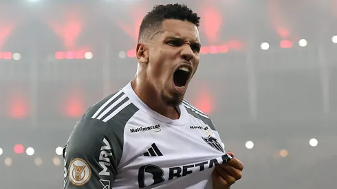 Paulinho decide deixar o Atlético Mineiro e já tem data para assinar com novo clube. (Photo by Buda Mendes/Getty Images)