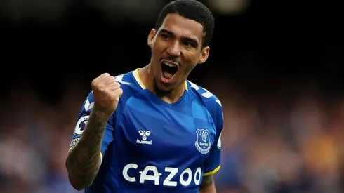 Na mira do Botafogo, Allan abriu o jogo em entrevista (Foto: Jan Kruger/Getty Images)