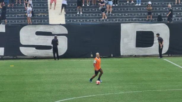 Matheuzinho treinando no Corinthians. Foto: Reprodução/Acervo Pessoal