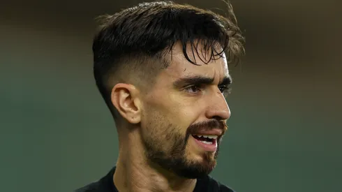 Igor Coronado prepara saída do Al-Ittihad e define em qual time do Brasileirão vai jogar. (Photo by Yasser Bakhsh/Getty Images)
