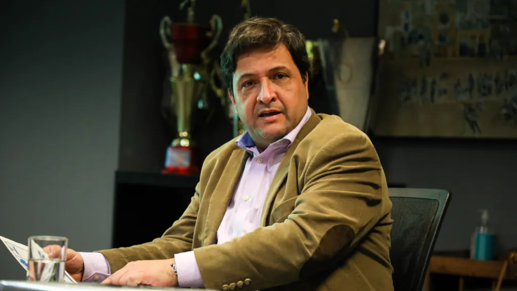 Gestão de Guerra não vai pagar caro por atacante (Foto: Renan Jardim / Grêmio FBPA / Divulgação)