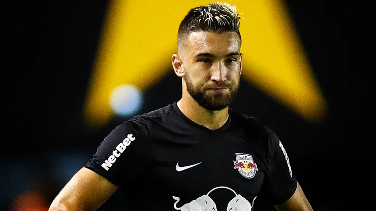 Léo Ortiz: zagueiro do Red Bull Bragantino é alvo do Flamengo (Foto: Buda Mendes/Getty Images)