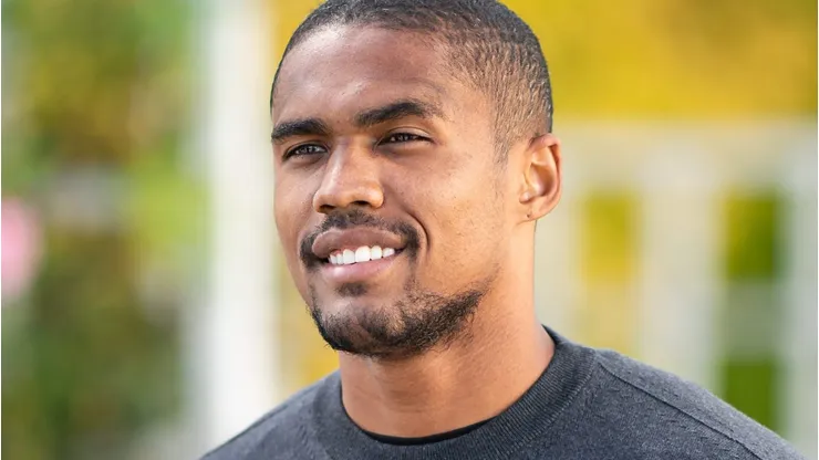 SalĂĄrio de Douglas Costa no Fluminense Ă© revelado e surpreende a todos. (Photo by Daniel Kopatsch/Getty Images for FC Bayern)