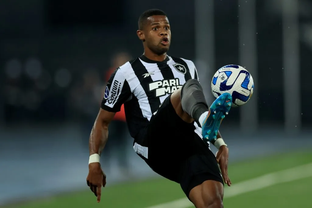 Junior Santos segue na mira do Grêmio (Foto: Buda Mendes/Getty Images)