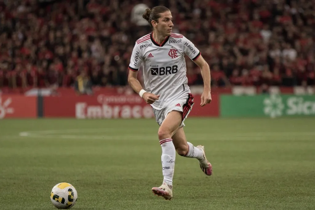 Filipe Luís nos tempos de jogador. Foto: Robson Mafra/AGIF