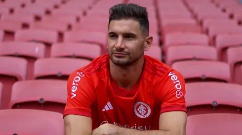 Alario é uma das novidades do Colorado para 2024 (Foto: Ricardo Duarte/Internacional/Divulgação)