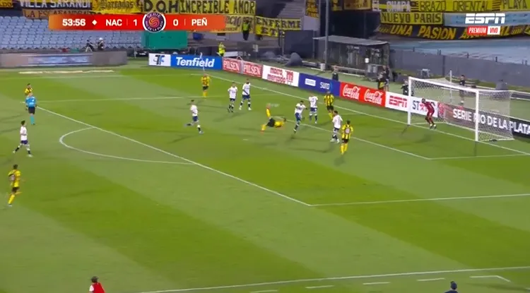 Lance de Maxi Silvera,ex-jogador do Santos