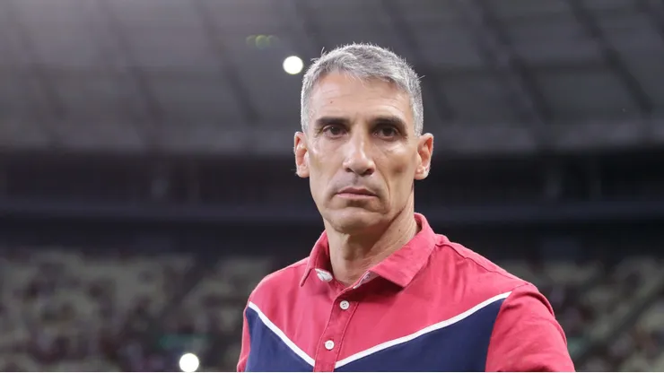 Vojvoda cita os 3 melhores técnicos do Brasil. Foto: Lucas Emanuel/AGIF
