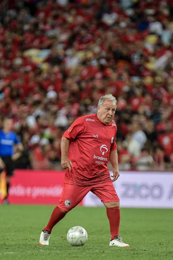 Zico se aposenta do futebol.  Foto: Thiago Ribeiro/AGIF