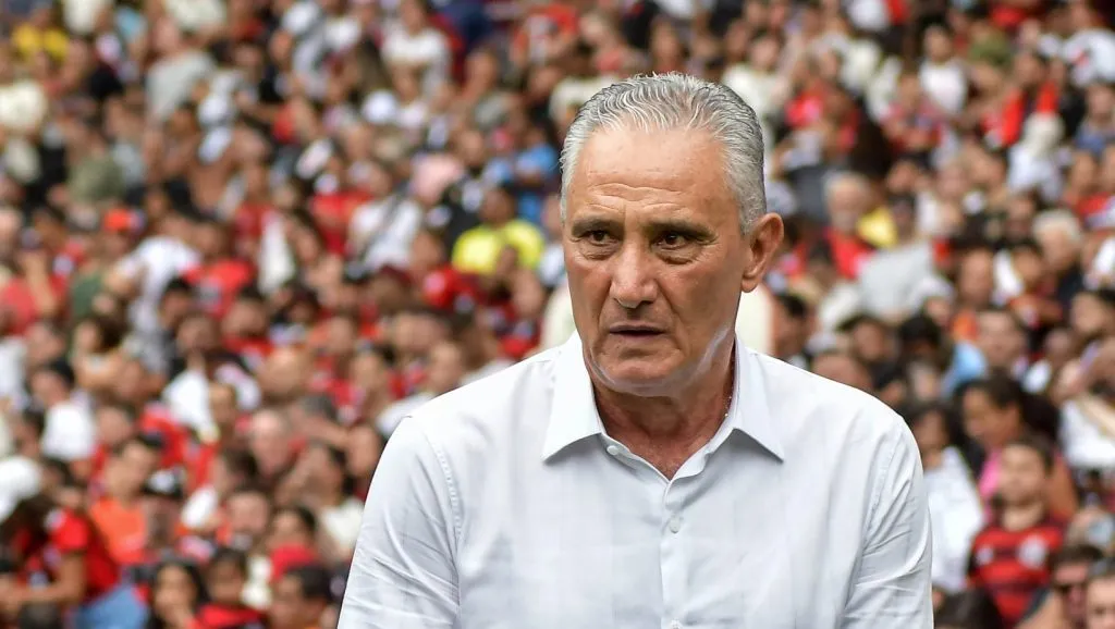 Athletico quer fechar com jogador do Flamengo. Foto: Thiago Ribeiro/AGIF