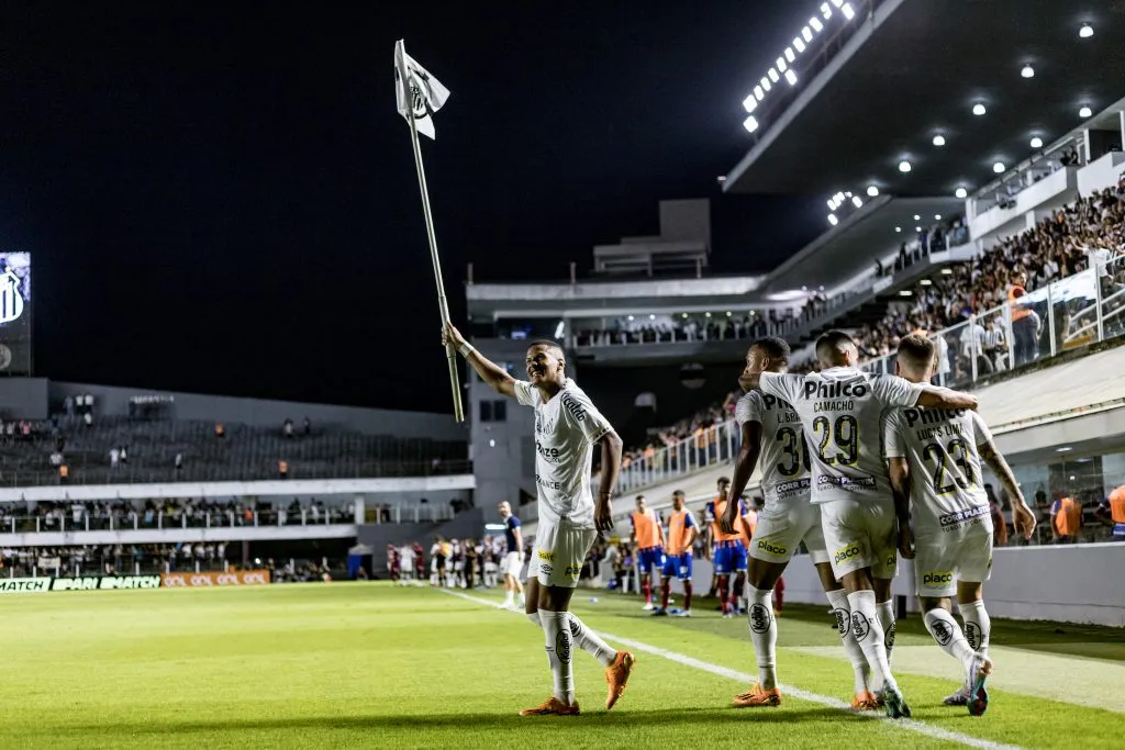 Santos no estadio Vila Belmiro pelo campeonato BRASILEIRO A 2023.  Foto: Abner Dourado/AGIF