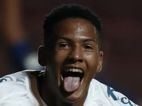 Ângelo se rende a craque do PSG e reconhece vilão no Santos