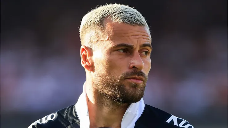 Lucas Lima surpreende e pode ser anunciado por rival do Santos. Foto: Marcello Zambrana/AGIF