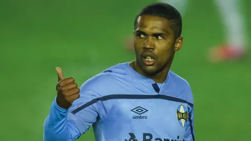 Douglas em tempos de Grêmio. Foto: Pedro H. Tesch/AGIF