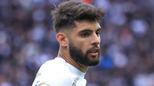 Corinthians tenta acordo com artilheiro e Yuri Alberto pode ir para o banco. Foto: Marcello Zambrana/AGIF