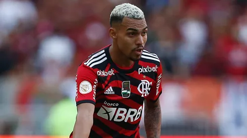 Matheuzinho está trocando o Flamengo pelo Corinthians (Foto: Wagner Meier/Getty Images)