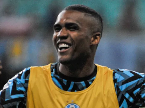 Um único detalhe separa Douglas Costa de acerto com equipe brasileira