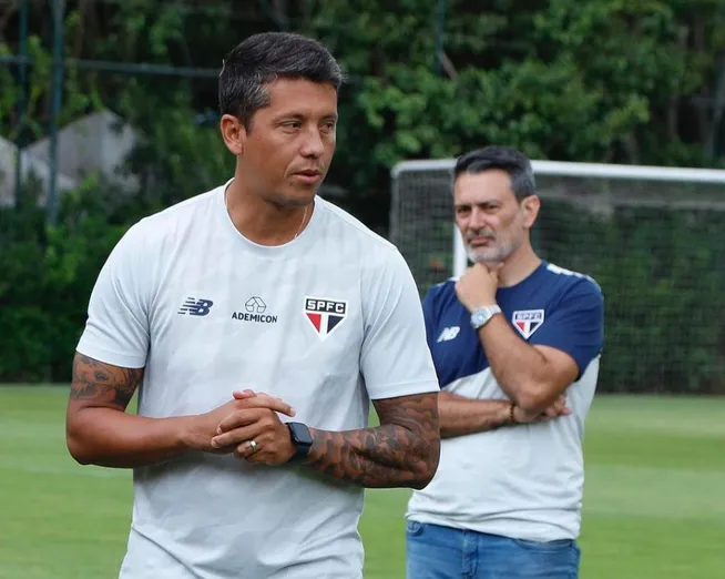 Thiago Carpini, técnico do São Paulo