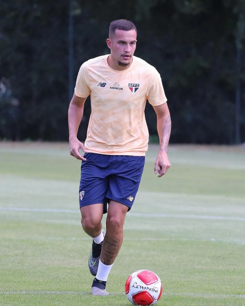 Matheus Belém, zagueiro do São Paulo