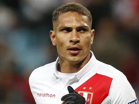 Ídolo do Corinthians, Guerrero aceita assinar com SAF do futebol brasileiro