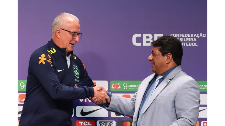 Dorival dá ajudinha ao Flamengo. Foto: Lucas Figueiredo/Getty Images