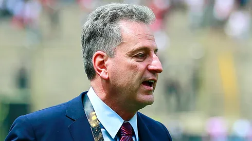 Landim: presidente topa pagar alto por reforço no Flamengo (Foto: Daniel Apuy/Getty Images)