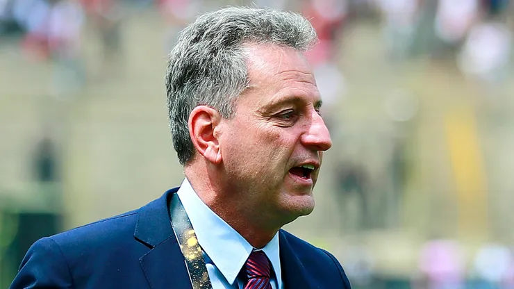 Landim: presidente topa pagar alto por reforço no Flamengo (Foto: Daniel Apuy/Getty Images)