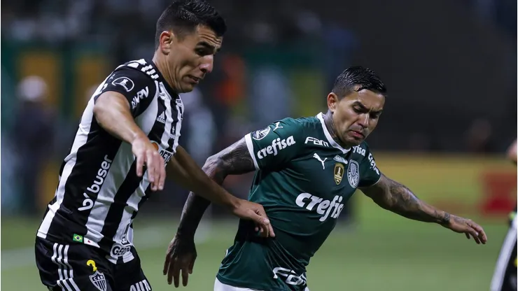Flamengo faz consulta por jogador multicampeão no futebol brasileiro (Photo by Ricardo Moreira/Getty Images)
